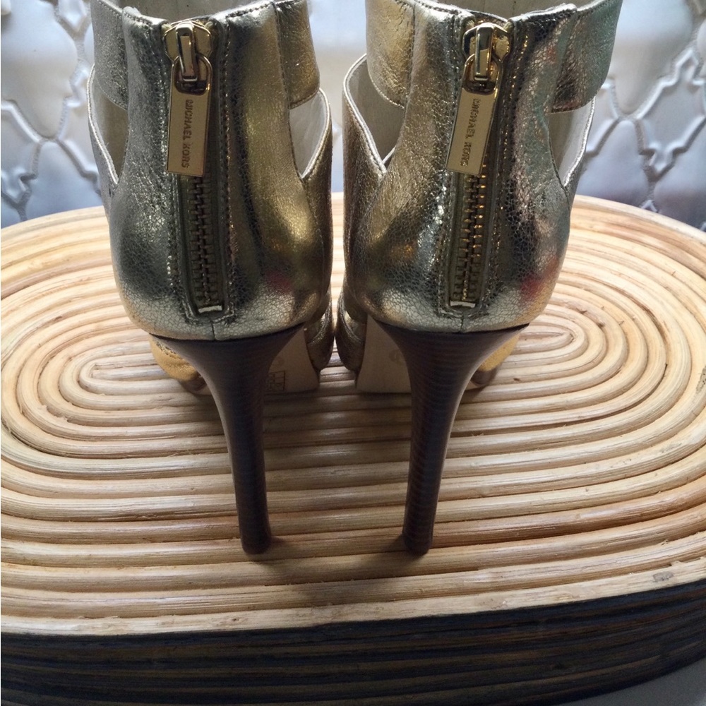 Michael Kors Gold Booties Sz 8 - Picture 3 of 5